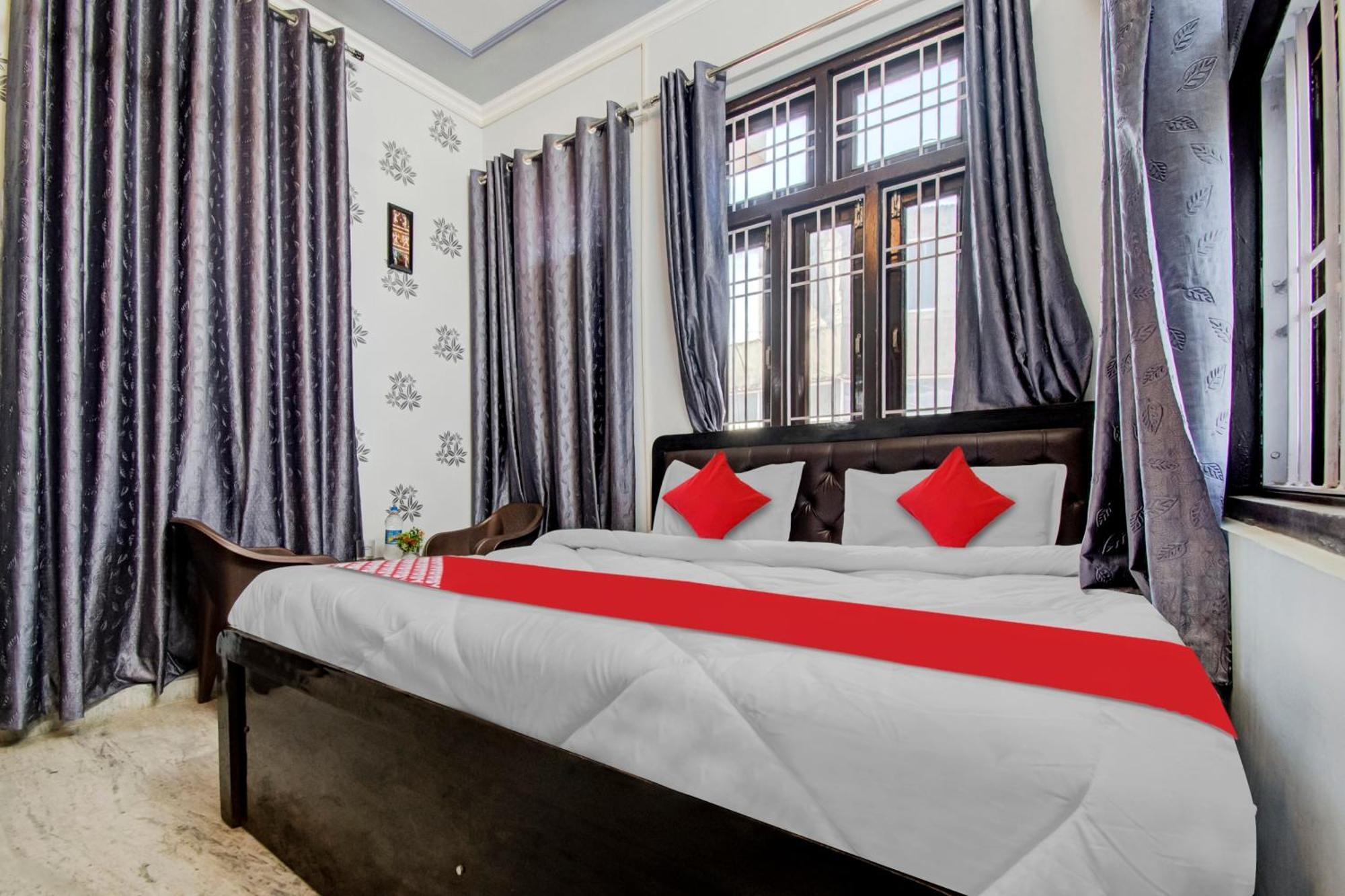 Oyo Flagship 81130 Vanya Guest House Jaipur Luaran gambar