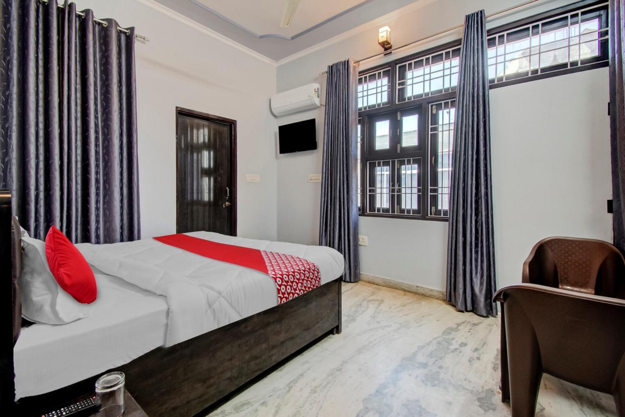 Oyo Flagship 81130 Vanya Guest House Jaipur Luaran gambar
