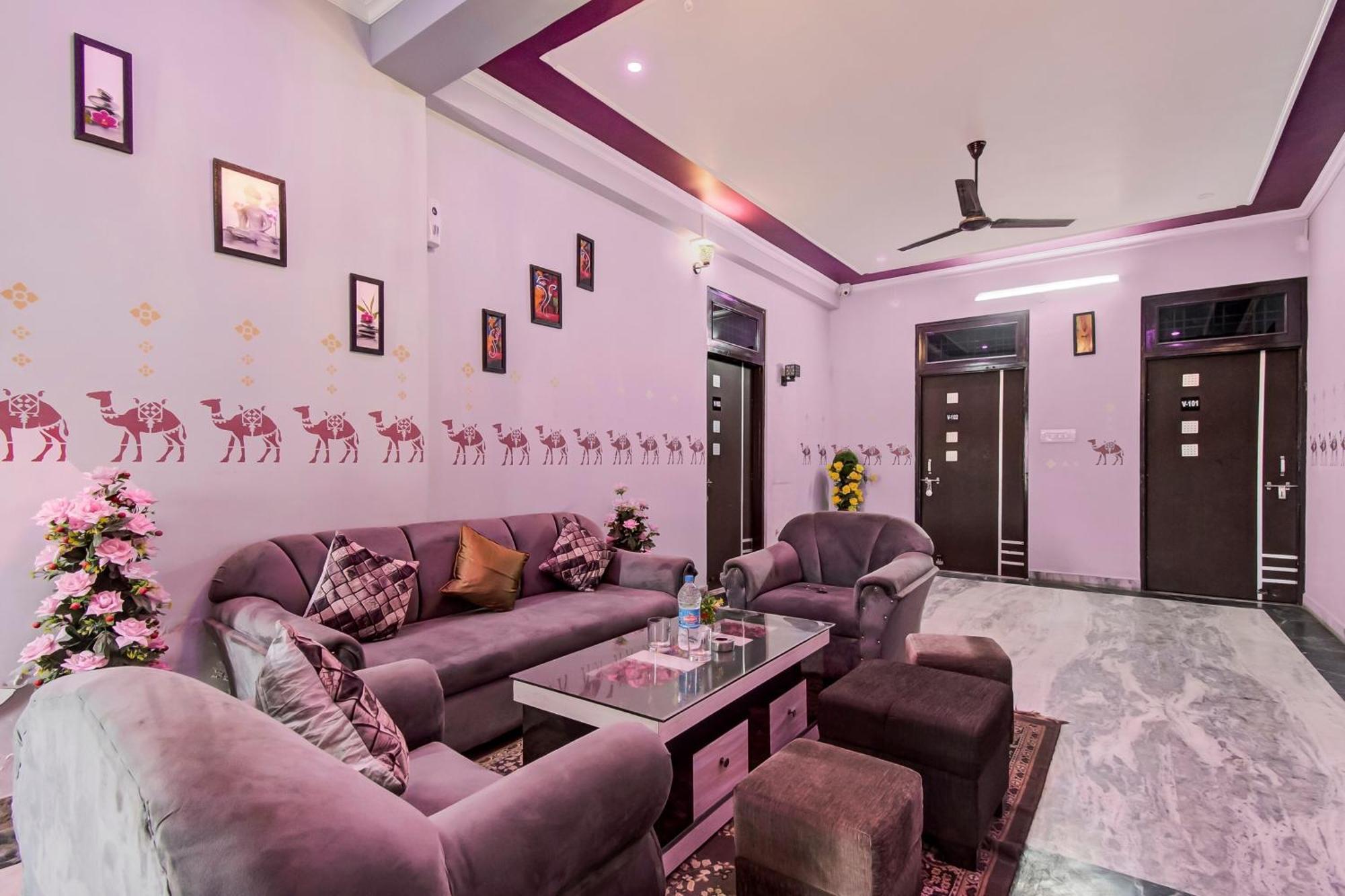 Oyo Flagship 81130 Vanya Guest House Jaipur Luaran gambar
